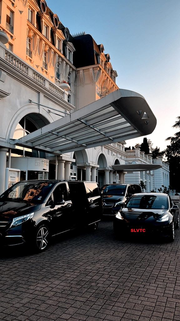 Réservez votre chauffeur privé premium à Annecy 