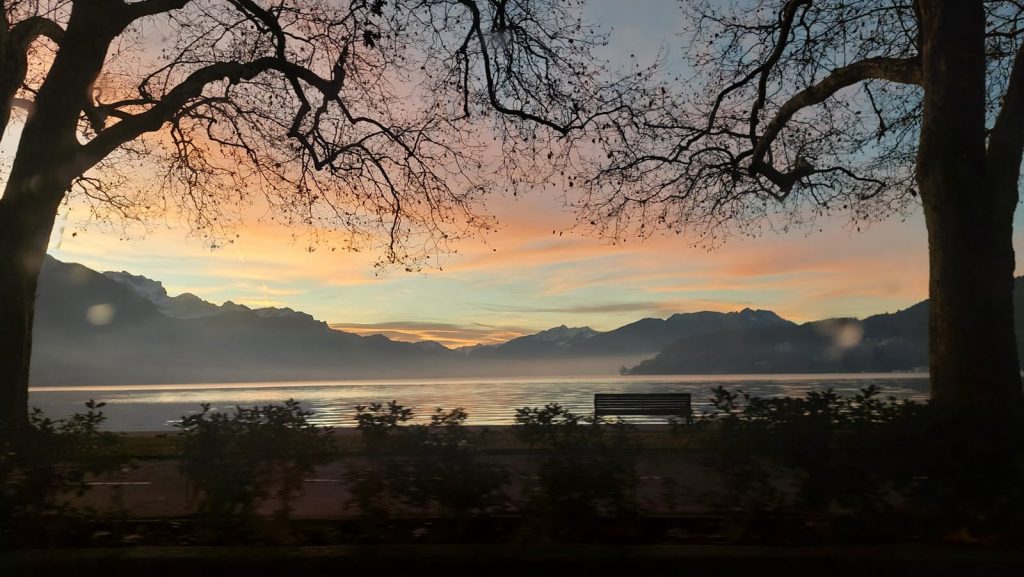Réservez votre chauffeur privé premium à Annecy 